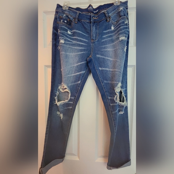 New York & Company Dark Blue Distressed Skinny Jeans - Picture 2 of 6